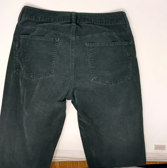 AEO Super Stretch Corduroy Hi Rise Jeggings Women’s Size 8 - Picture 4 of 9